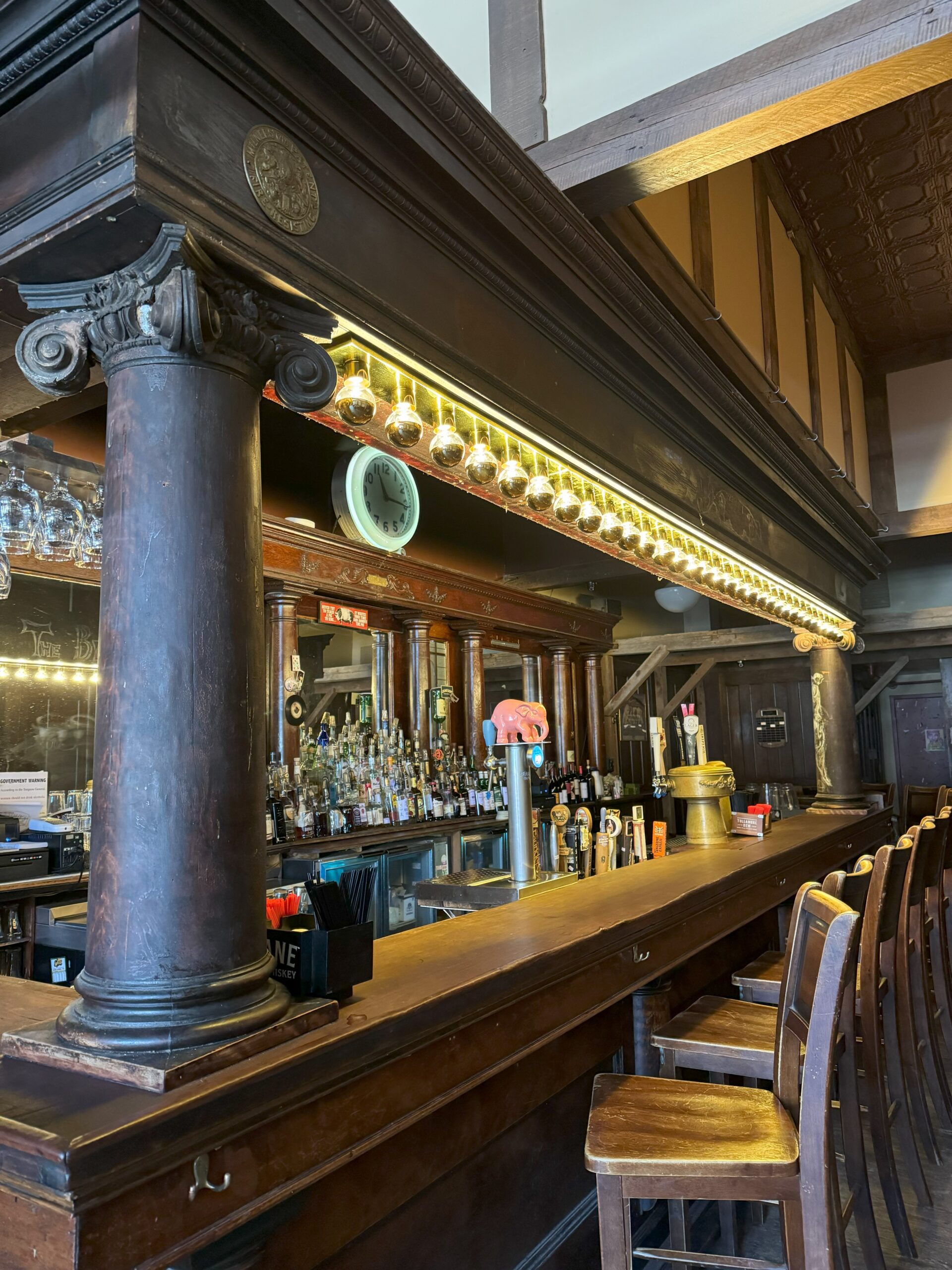 Bar photo 2